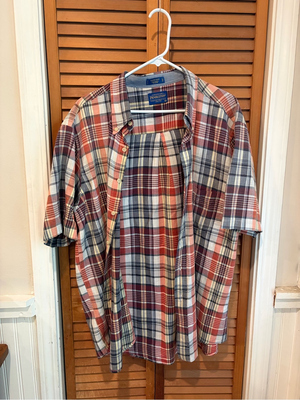 Pendleton Men's Red Plaid Short-Sleeve Button-Down MADRAS Seaside Shirt 💯 Cotton